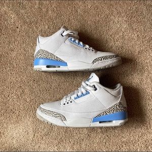 Jordan 3 UNC